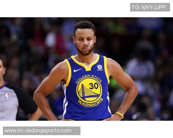 库里曾力荐球星加盟勇士却遭管理层拒绝的背后故事